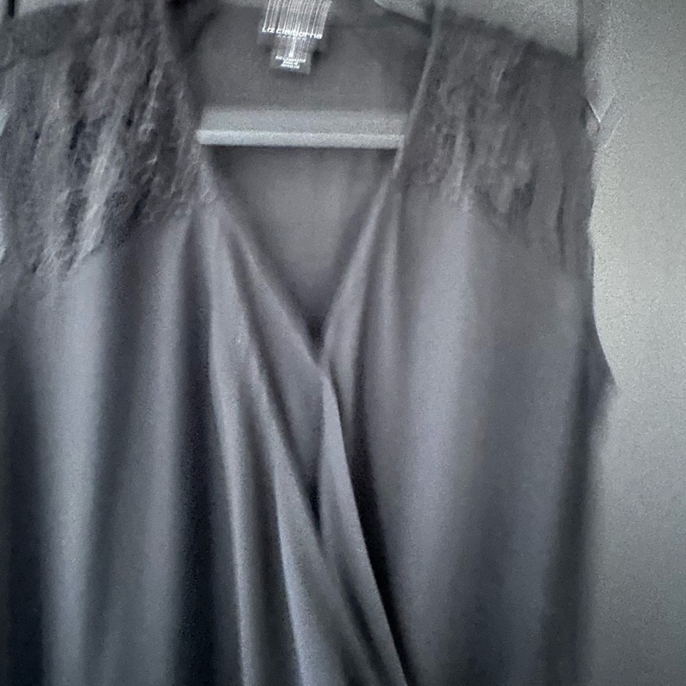 Liz Claiborne Black Medium sleeveless blouse